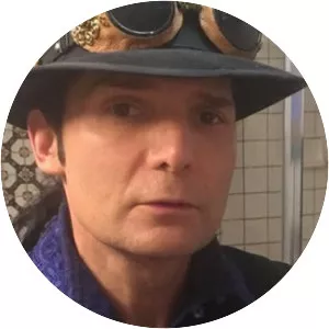 Alphy Hoffman - Casting director