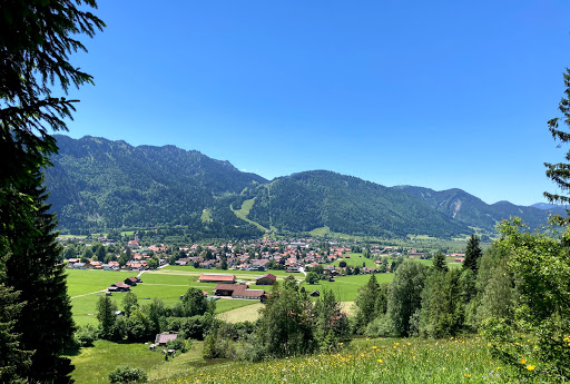 Altherrenweg Cross Point - Hiking area in Oberammergau, Germany