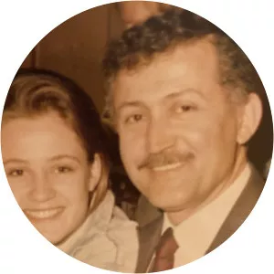 Altınay Kışlalı - Ahmet Taner Kışlalı's daughter