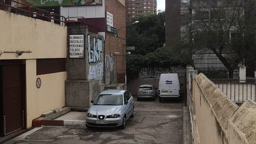 Aluminios Lopez S.L. - 