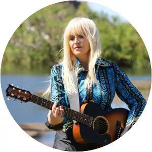 Aly Cook - Musical artist