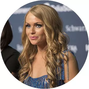 Alyona Lanskaya - Belarusian singer