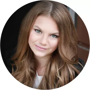 Alyssa Andronyk - Actress