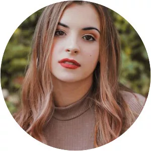 Alyssa Shouse - Singer