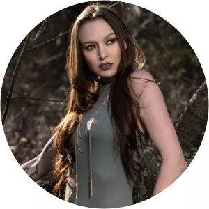 Amanda Collins photograph