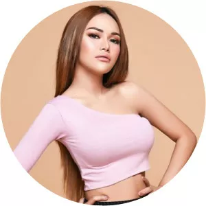 Amanda Cuzz - Musical artist