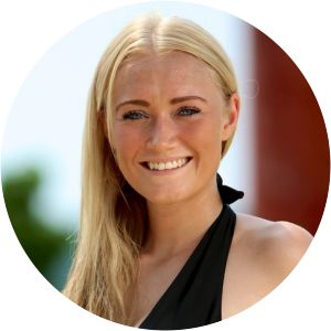 Amanda Diana Busk photograph