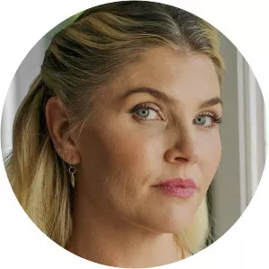 Amanda Kloots - TV personality