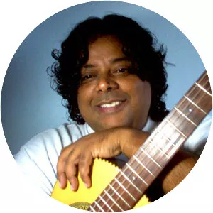 dani lasalvia amauri falabella - Musical artist