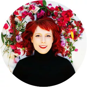 Amber Navran - Musical artist