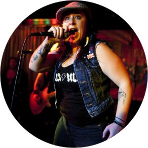 Amber Saxon Musician