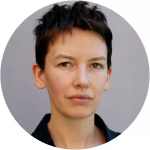 Amelia Groom - Author