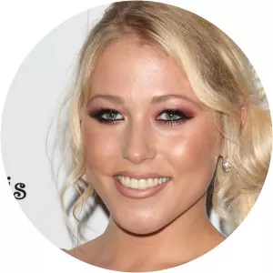 Amelia Lily - Singer