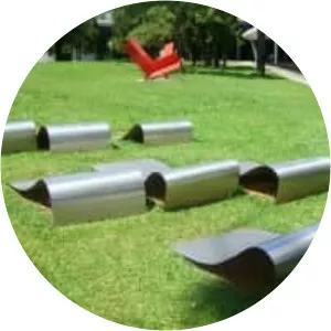 Amelia Toledo - Brazilian Sculptor