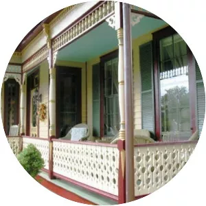 American Queen Anne style