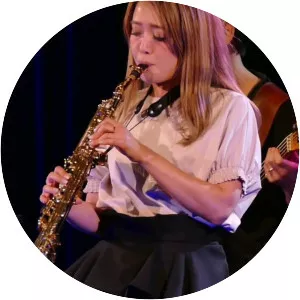 Ami Nakazono - Musical artist