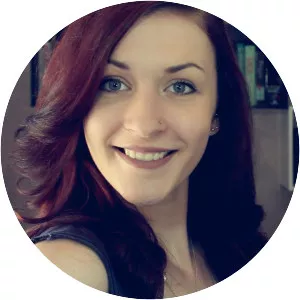 Amie Kaufman - Author