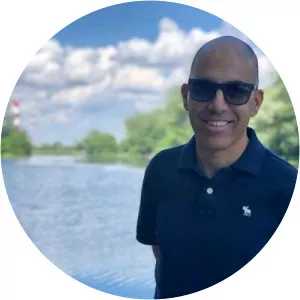 Amir Bohbot - Journalist