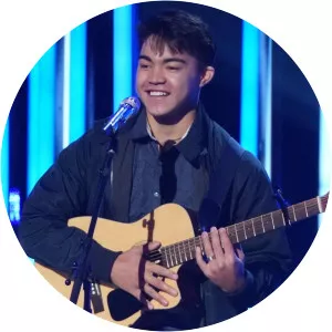 Ammon Olayan - Singer