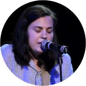 Amy Bezunartea - Musical artist