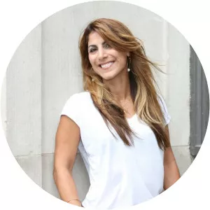 Amy Mahjoory - Author