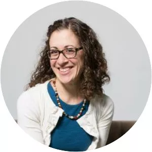 Amy Palanjian - Author