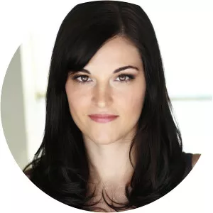 Amy Tintera - Author