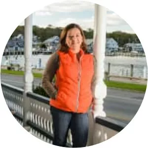 Amy Traverso - TV actor