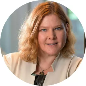 Amy Wachholtz - Author