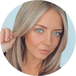 Amy Wiles - Musical artist