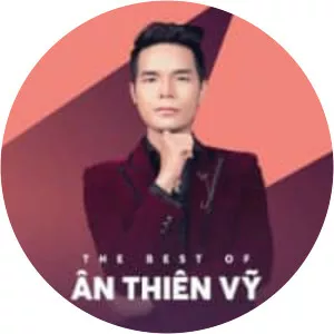Ân Thiên Vỹ (Ân Thiên Vỹ & Ngọc Hân)