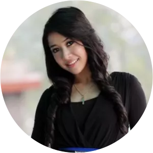 Ana Dahlia - Actress