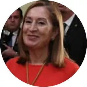 Ana Pastor (Ana Pastor Julián)