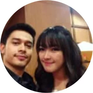 Ana Riana - Indonesian presenter