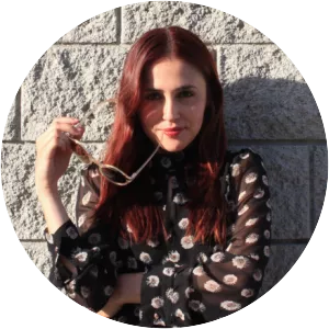 Analisa Corral - Musical artist