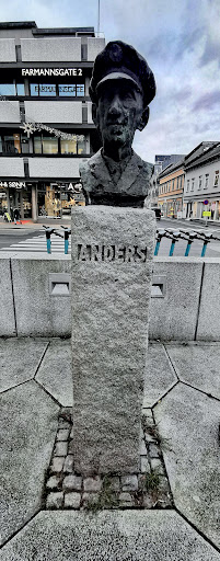 ANDERS en byste - Historical landmark in Fredrikstad, Norway