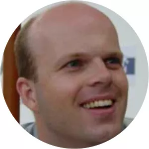 André van der Hoek - Author