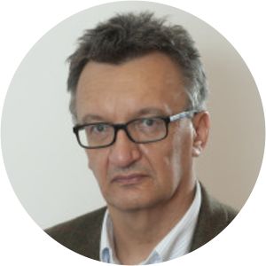 András Körösényi