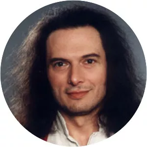Laár András