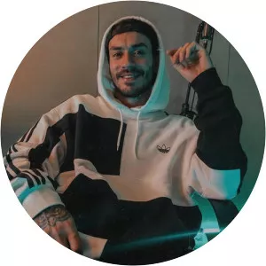 André Nine photograph