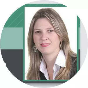 Andréa Cristina Carvalheira Guthmann