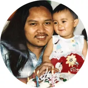 andrea roland - Rachel Vennya's father