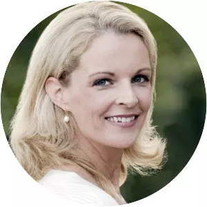 Andrea Schutze - Author