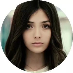 Andreea Bostanica - YouTuber