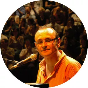 Andrés Bedó Musician