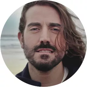 Andrés Suárez - Spanish singer