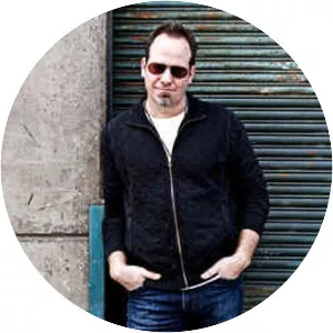 Andrew Hyra - Musician