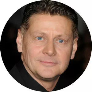 Andrew Niccol - New Zealand screenwriter