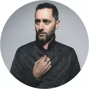 Andrew Spraggon Musician