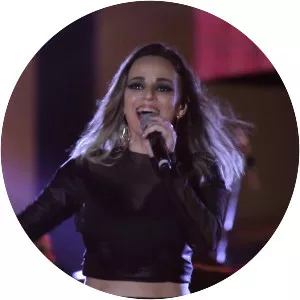 Andrezza Formiga - Musical artist